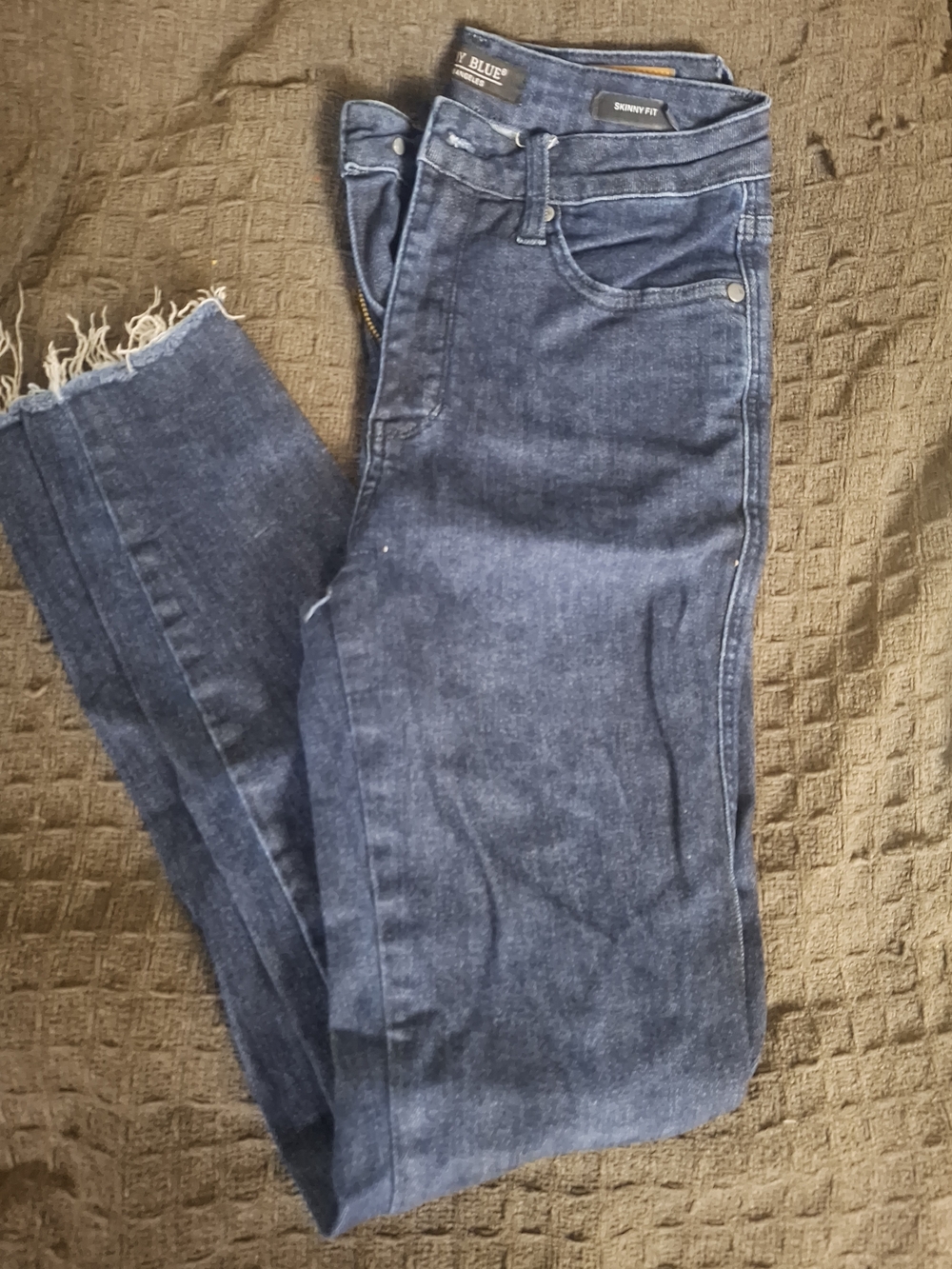Judy Blue Dark Blue Skinny Jeans with Frayed Hem